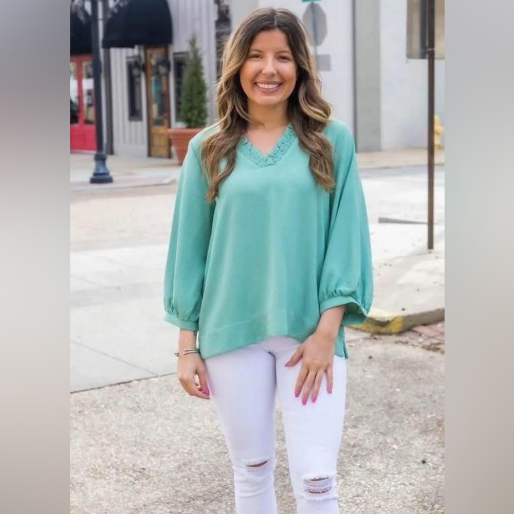 SALE✨NEW✨ Jodifl Mint Green Ruffle V-Neck Blouse!